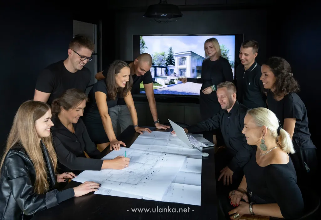 Fotografia korporacyjna – zespół pracujący nad projektem