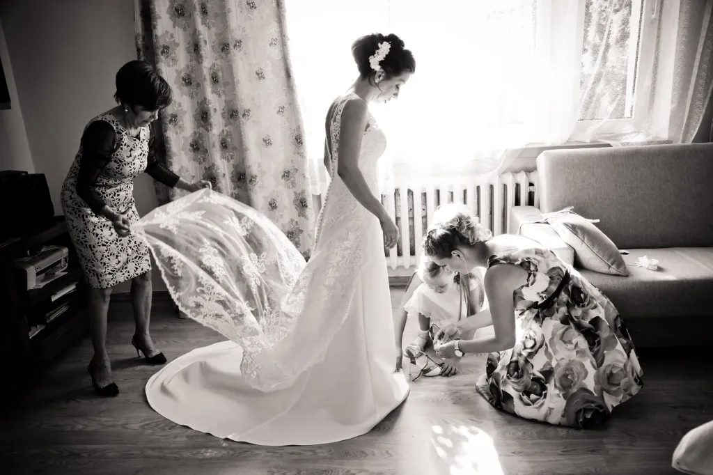 Fotografia ślubna – przygotowania panny młodej