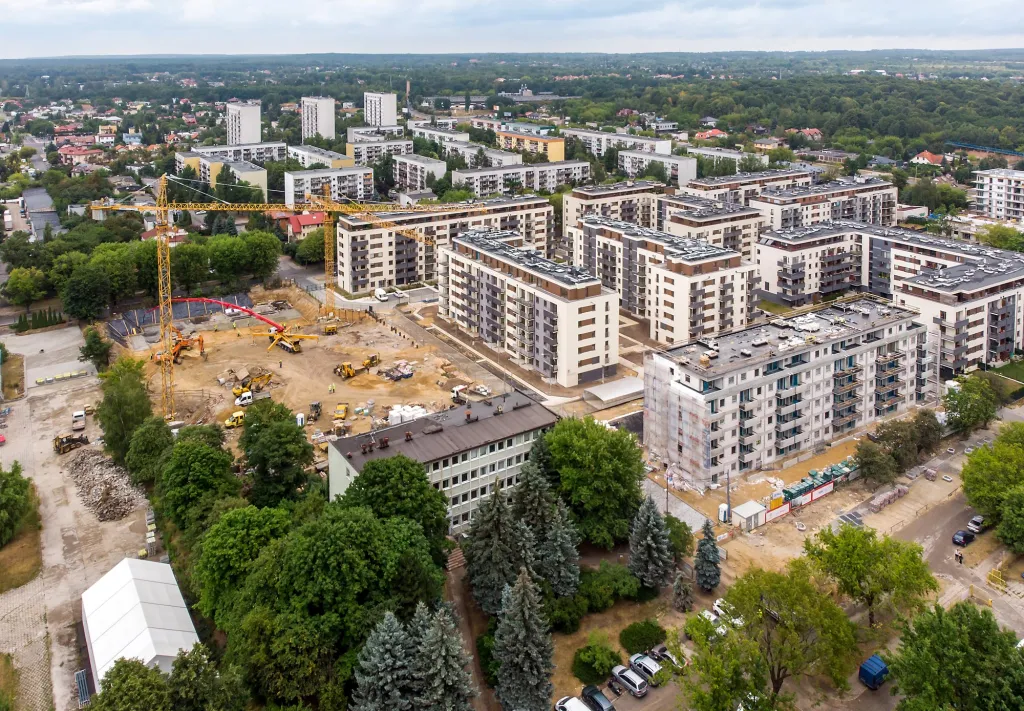 Zdjęcie z drona – budowa osiedla mieszkaniowego